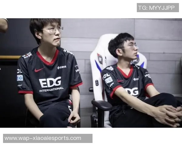赛后分析EDG与WE对决战术细节及关键时刻回顾S15LOL精彩瞬间 赛后分析EDG与WE对决战术细节及关键时刻回顾S15LOL精彩瞬间