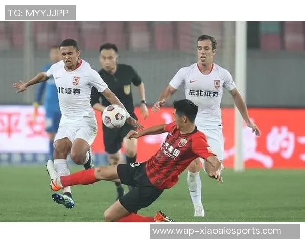 赛后复盘V5与WE对决中的战术灵活性与应变能力分析 赛后复盘V5与WE对决中的战术灵活性与应变能力分析